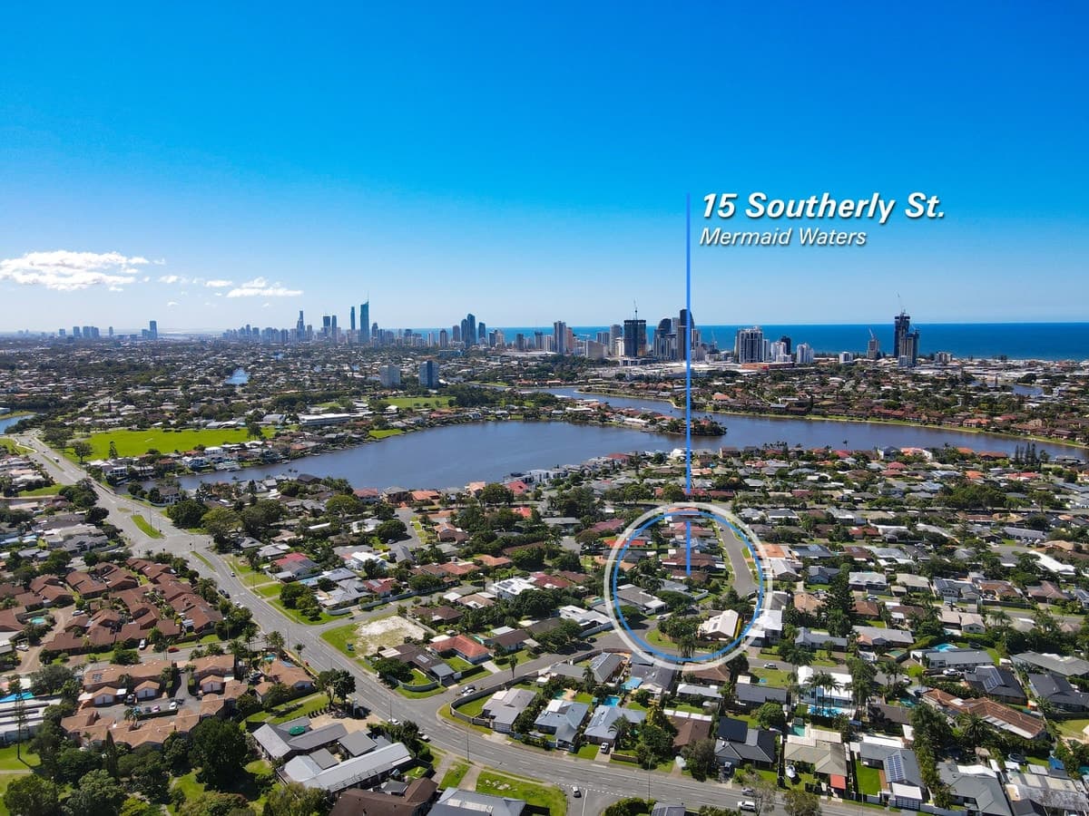15 Southerly Street, Mermaid Waters, Mermaid Waters - Thumbnail 2