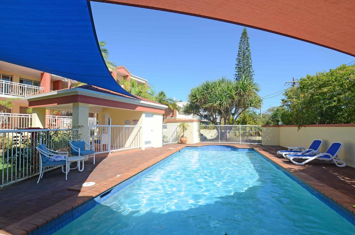2/2103 Gold Coast Highway, Miami, Miami - Thumbnail 2