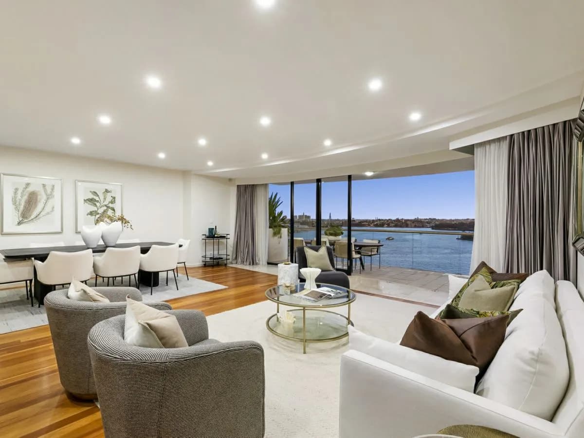6/3 Northcliff Street, MILSONS POINT, Milsons Point - Thumbnail 2