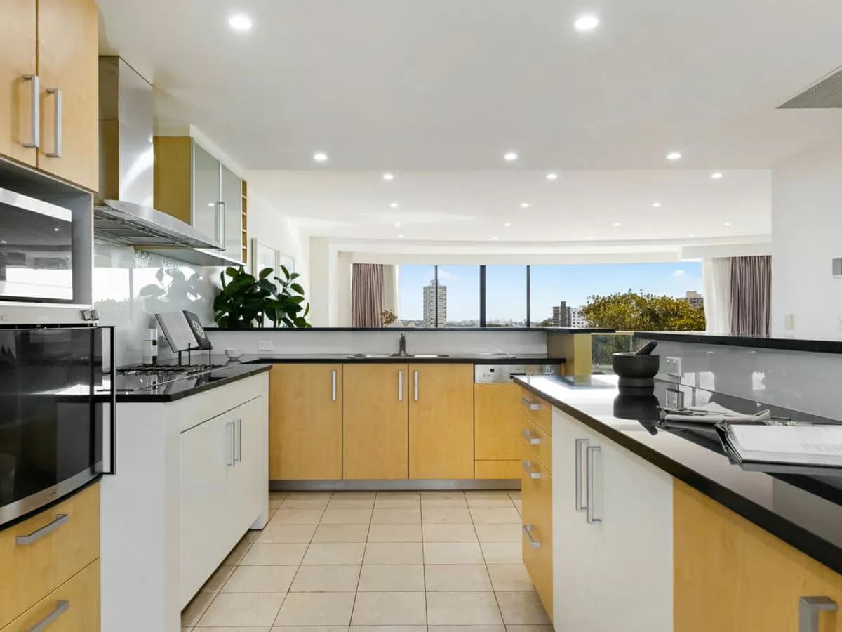6/3 Northcliff Street, MILSONS POINT, Milsons Point - Thumbnail 6