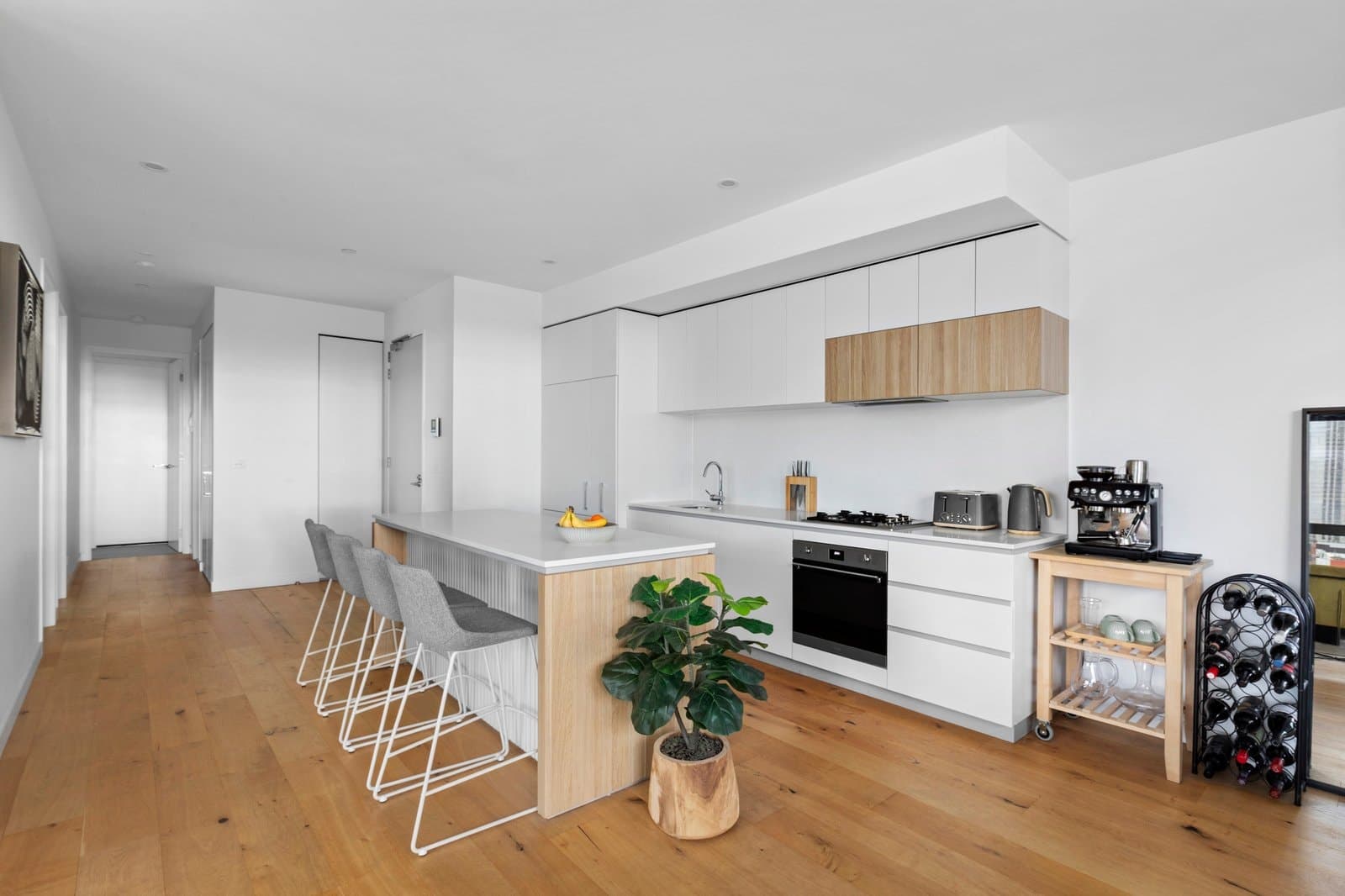 703/51 Thistlethwaite Street, South Melbourne - Thumbnail 6