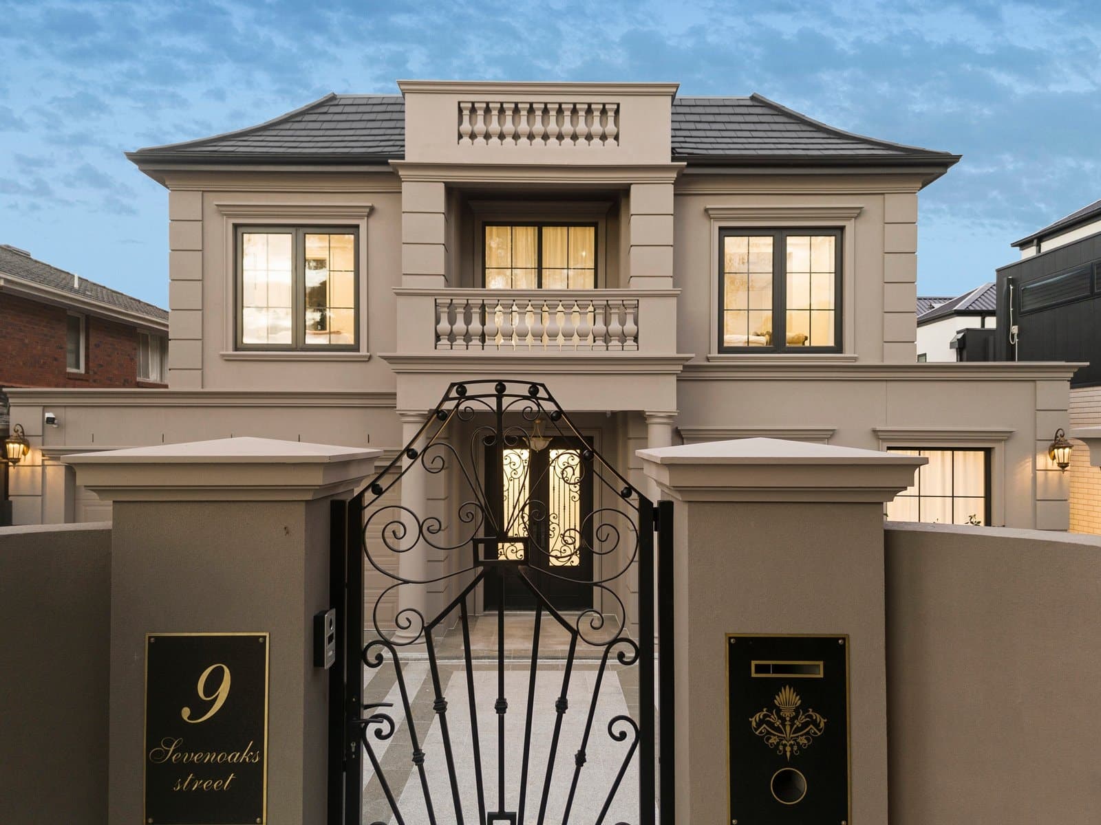 9 Sevenoaks Street, Balwyn - Thumbnail 2