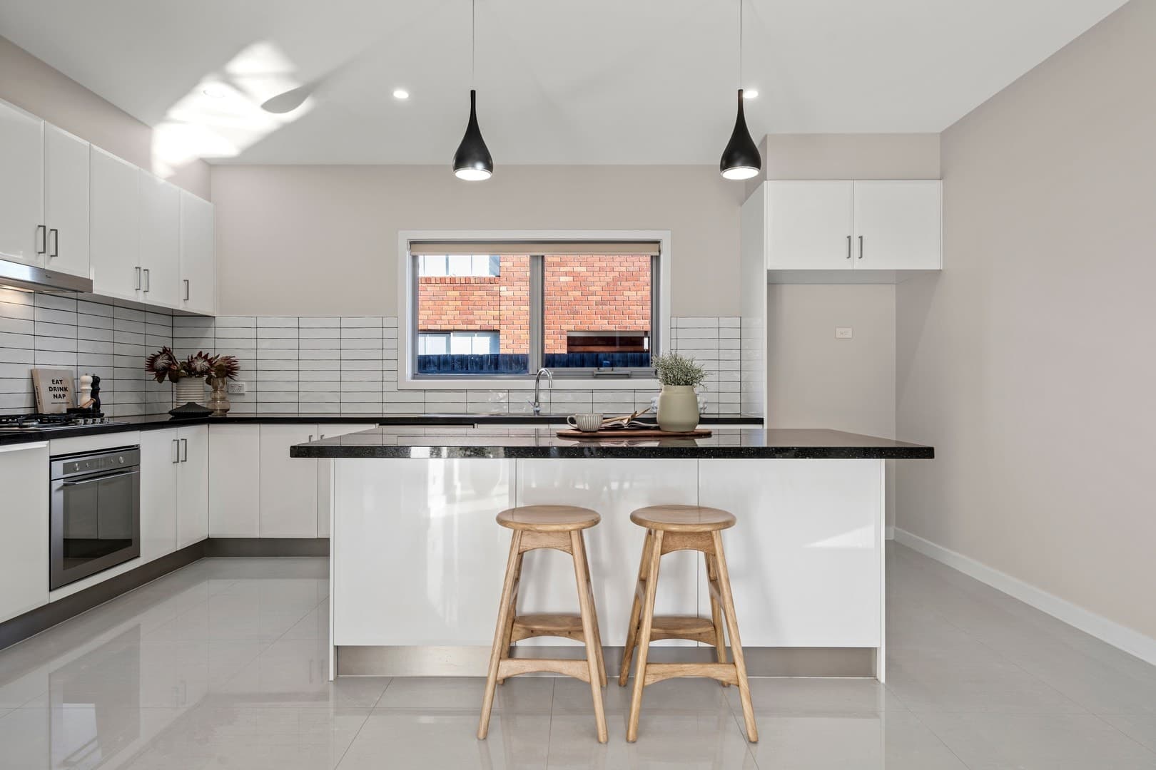 2/109 Mcnamara Avenue, Airport West, VIC 3042, Airport West - Thumbnail 4