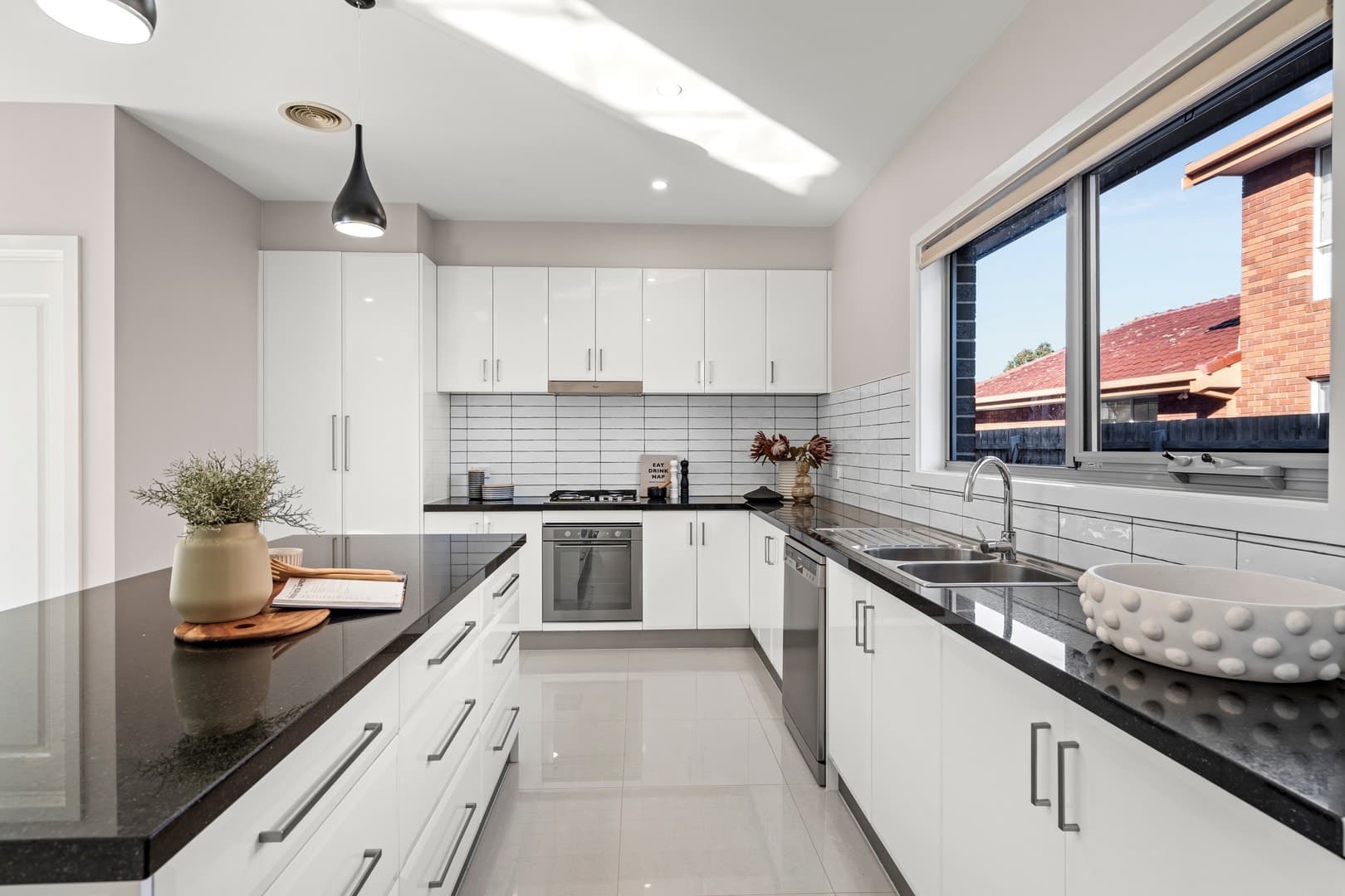2/109 Mcnamara Avenue, Airport West, VIC 3042, Airport West - Thumbnail 5