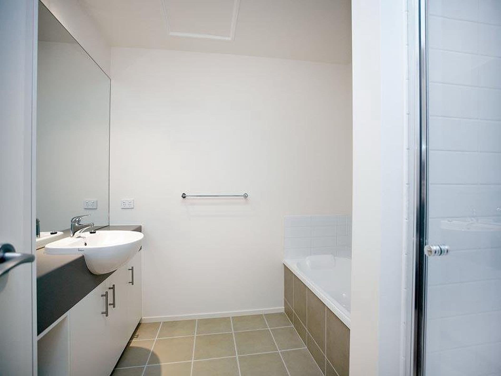 402/72 Altona Street, Kensington, Kensington - Thumbnail 4