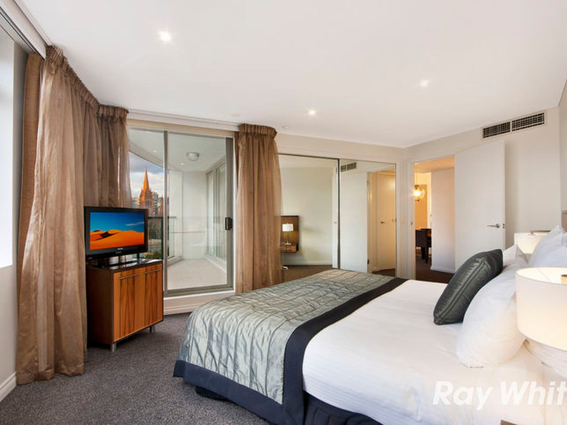 1413/26 Southgate Avenue, Southbank, Southbank - Thumbnail 3