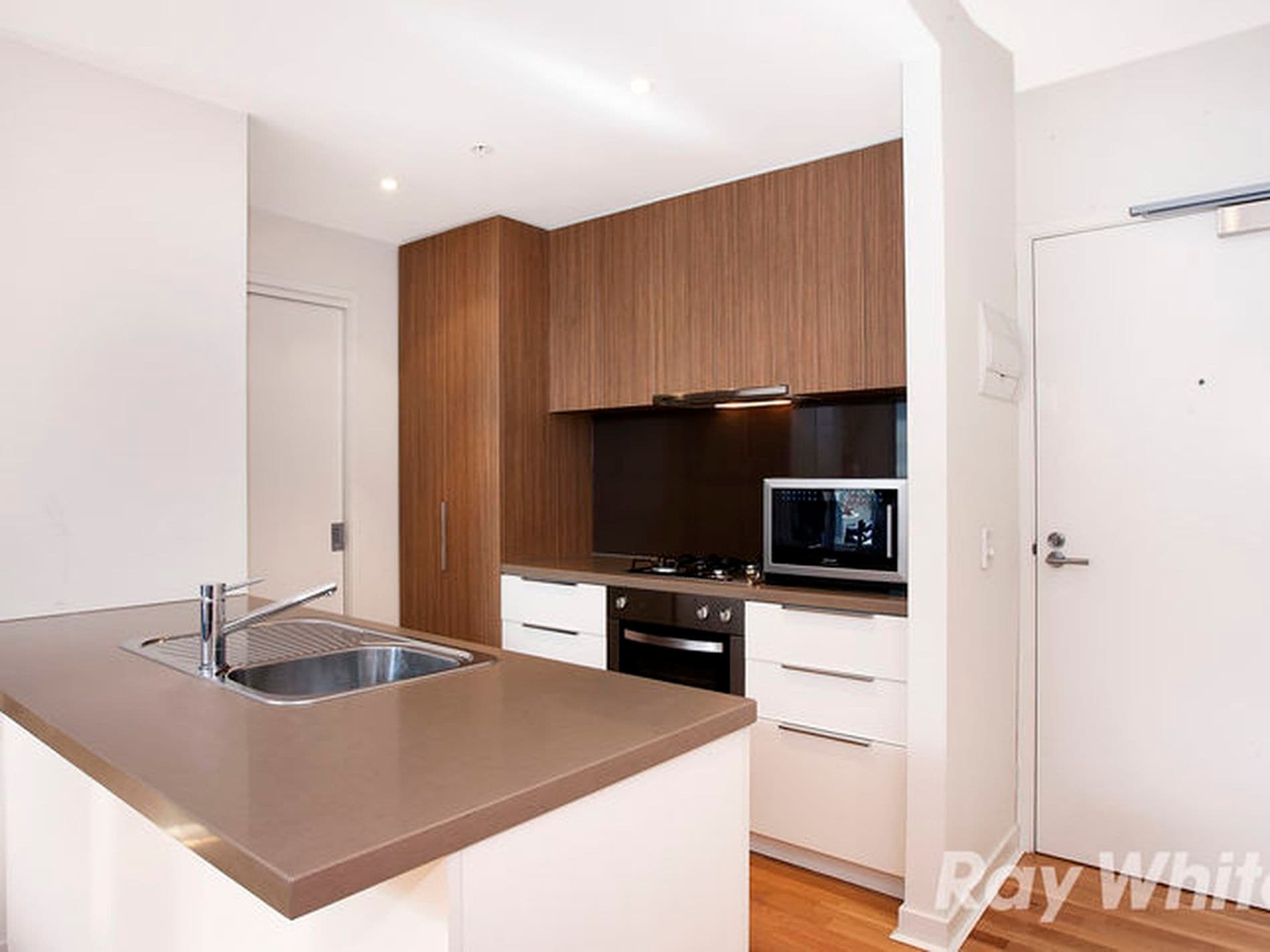 226/232 Rouse Street, PORT MELBOURNE, Port Melbourne - Thumbnail 3