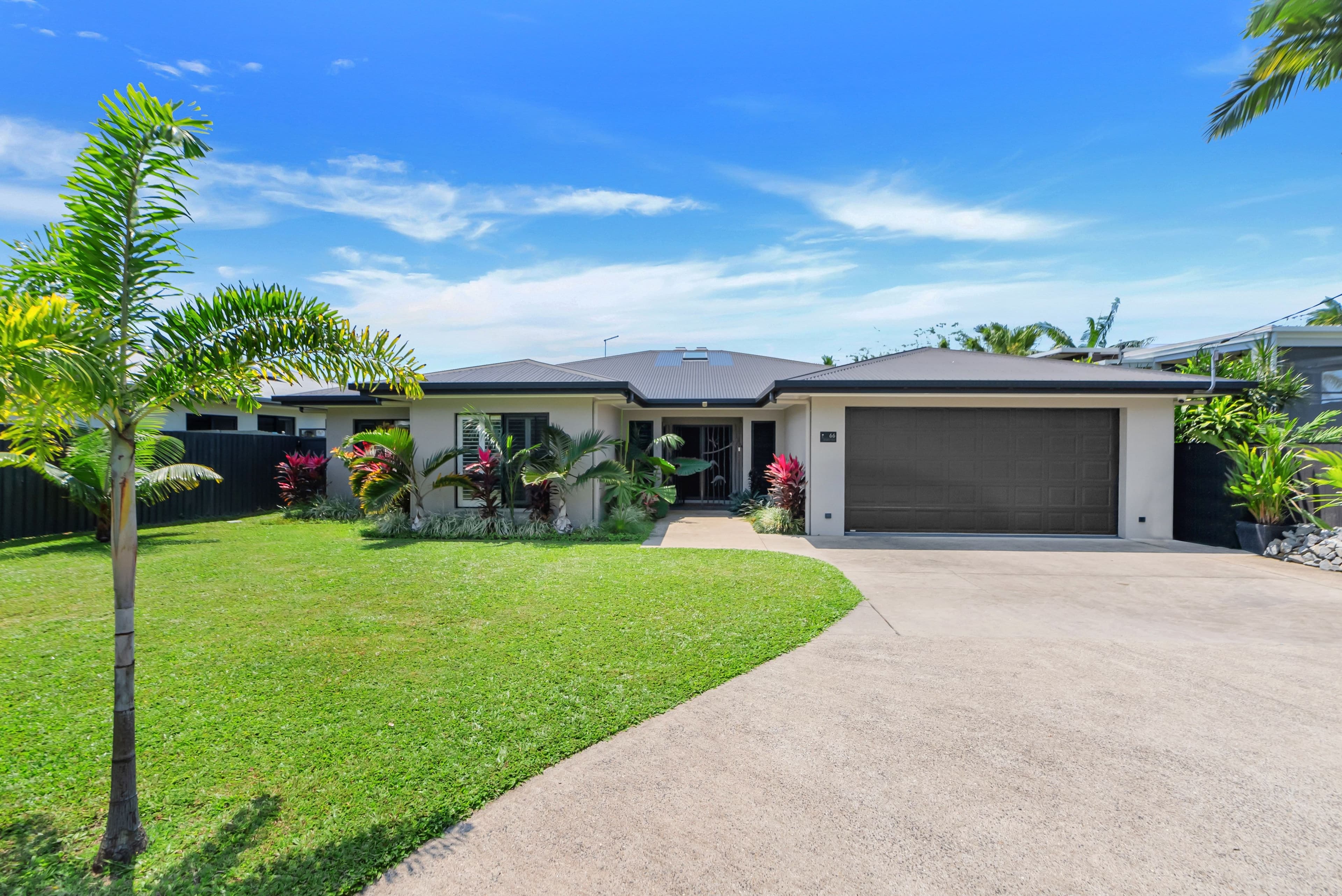 66 Veivers Road, Palm Cove QLD 4879, Palm Cove - Thumbnail 2