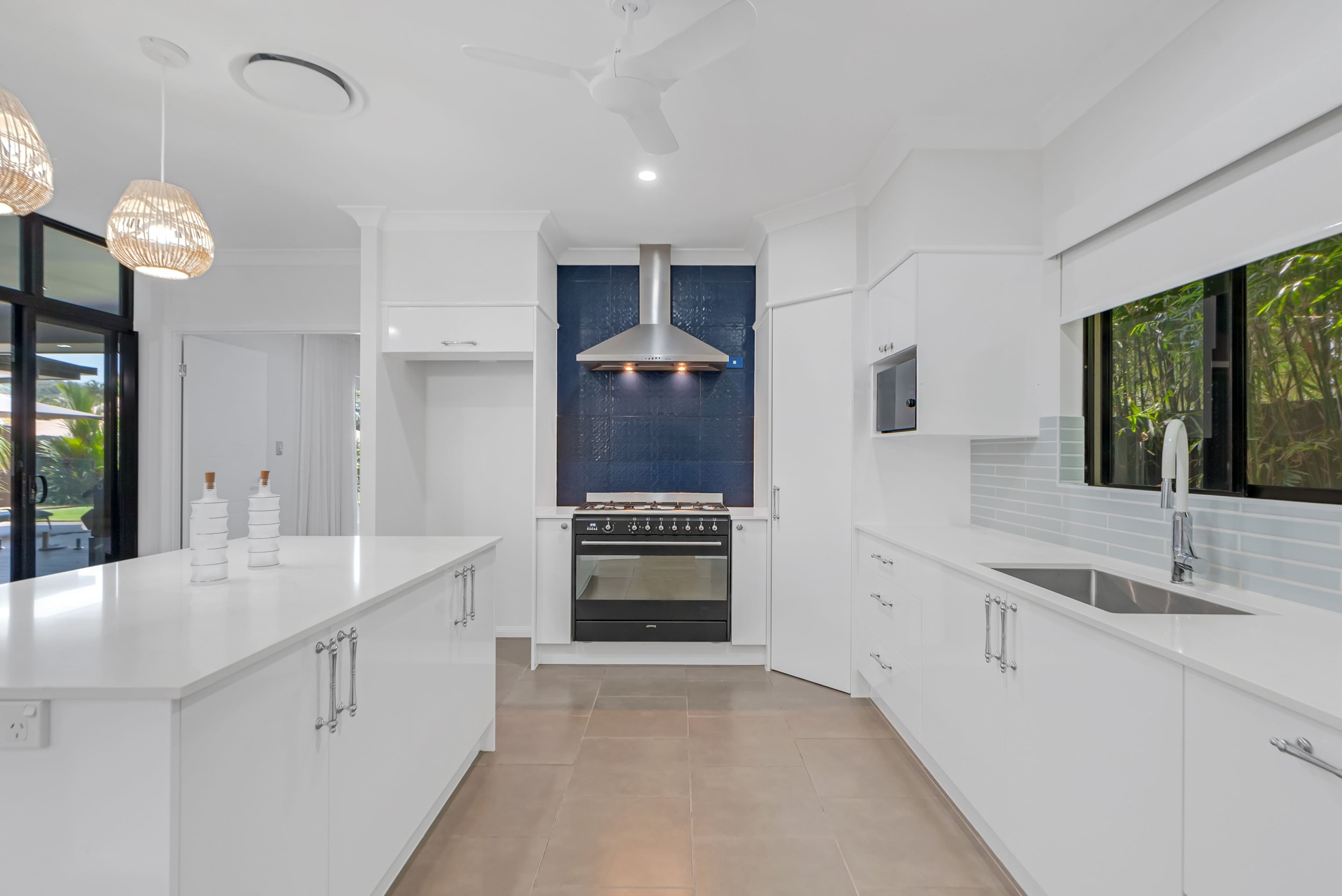 66 Veivers Road, Palm Cove QLD 4879, Palm Cove - Thumbnail 4