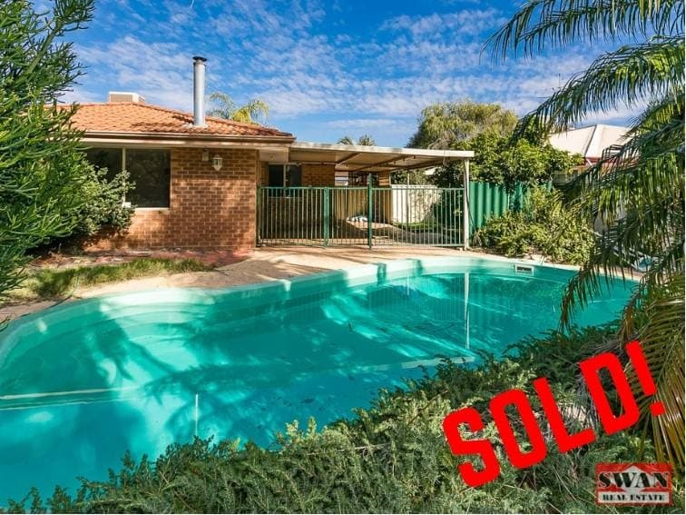27 Campolino Gdns, Stratton - Image 1