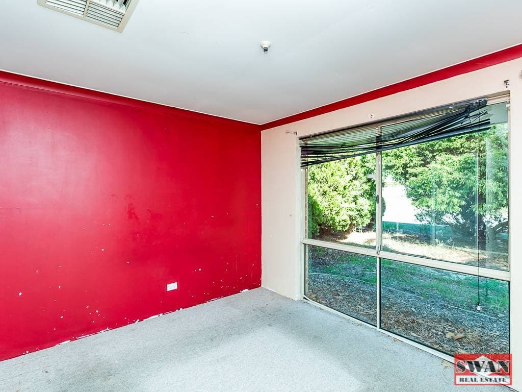 27 Campolino Gdns, Stratton - Thumbnail 7