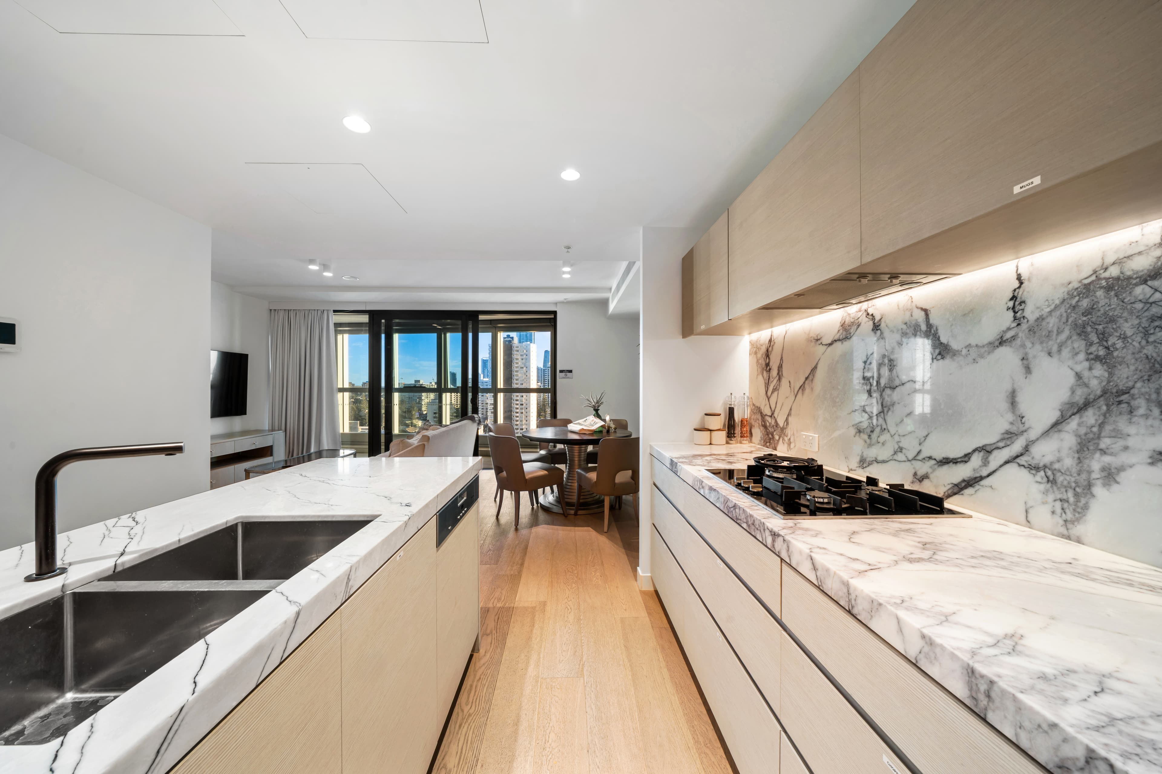 11202/36 Old Burleigh Road, Surfers Paradise, Surfers Paradise - Thumbnail 3