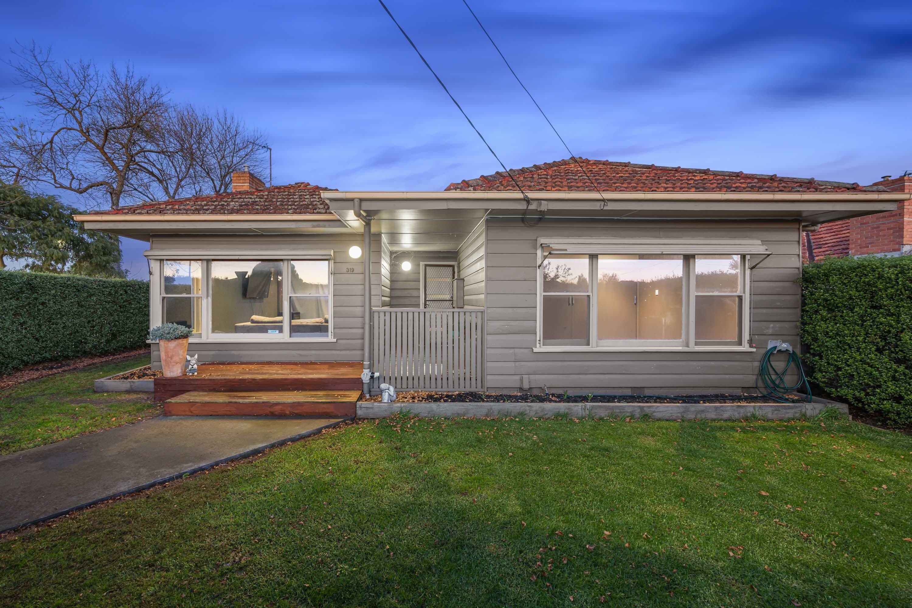 319 Albert Street, Sebastopol  Victoria  3356, Australia, Sebastopol - Thumbnail 2