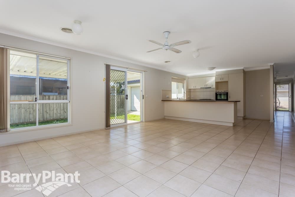 13 Morning Close, Sanctuary Lakes, VIC 3030, Point Cook - Image 1