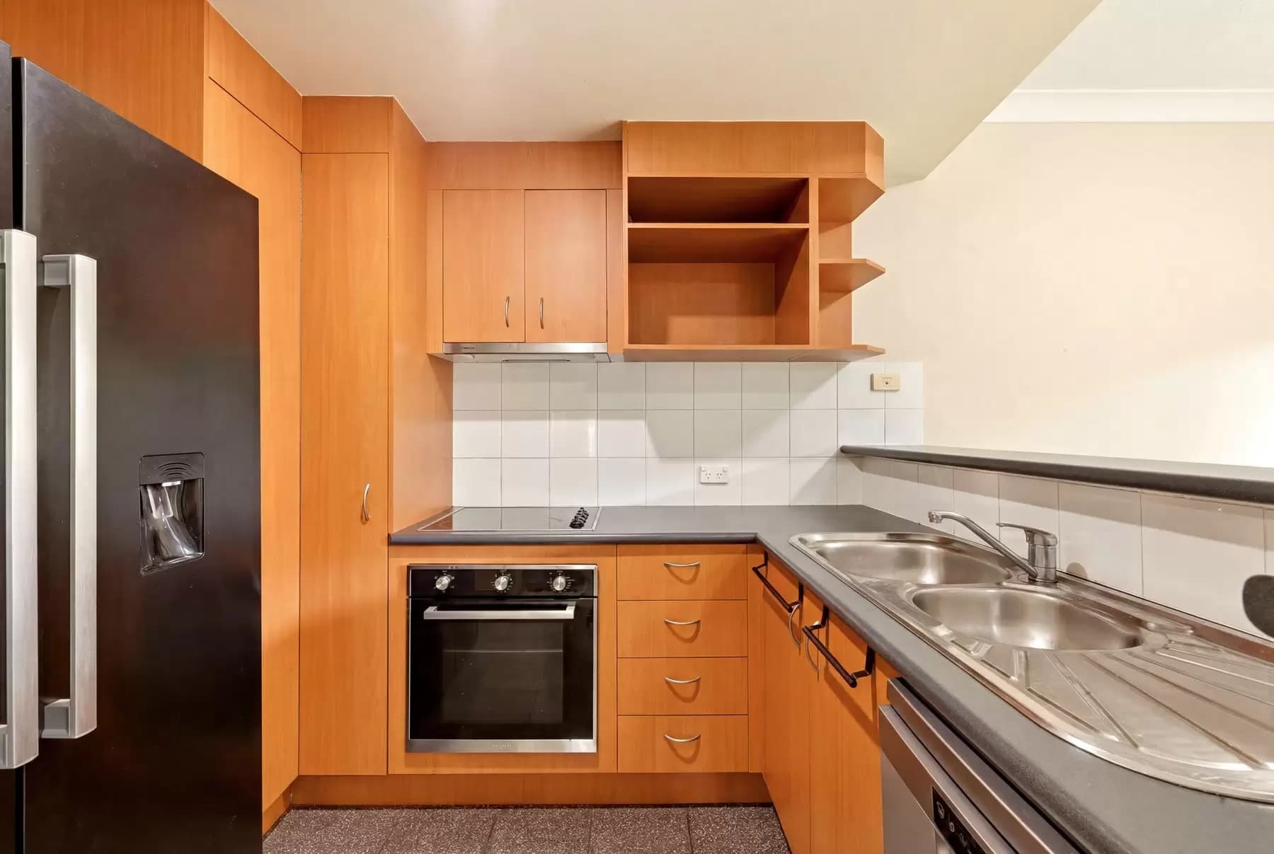 5/84 Kent Street, Hamilton, Hamilton - Thumbnail 4