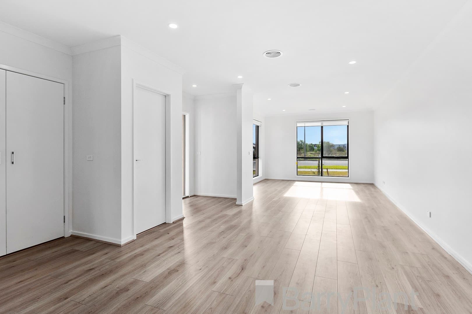 21 Hale Walk, Truganina, VIC 3029, Truganina - Thumbnail 3
