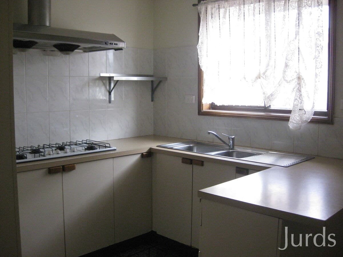 30 Charlton Street, CESSNOCK, Cessnock - Thumbnail 2