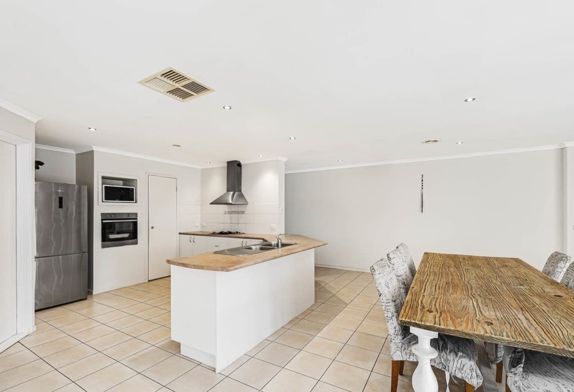 85 The Parkway, Caroline Springs, VIC 3023, Caroline Springs - Image 1
