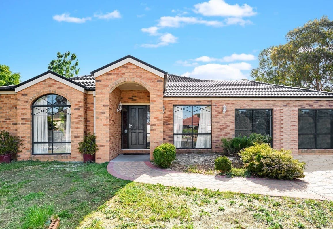 85 The Parkway, Caroline Springs, VIC 3023, Caroline Springs - Thumbnail 2