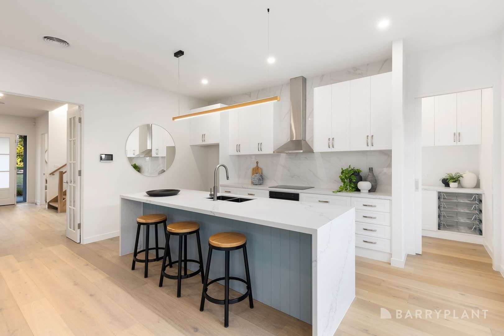 7 Rotherwood Avenue, Mitcham, VIC 3132, Mitcham - Thumbnail 2