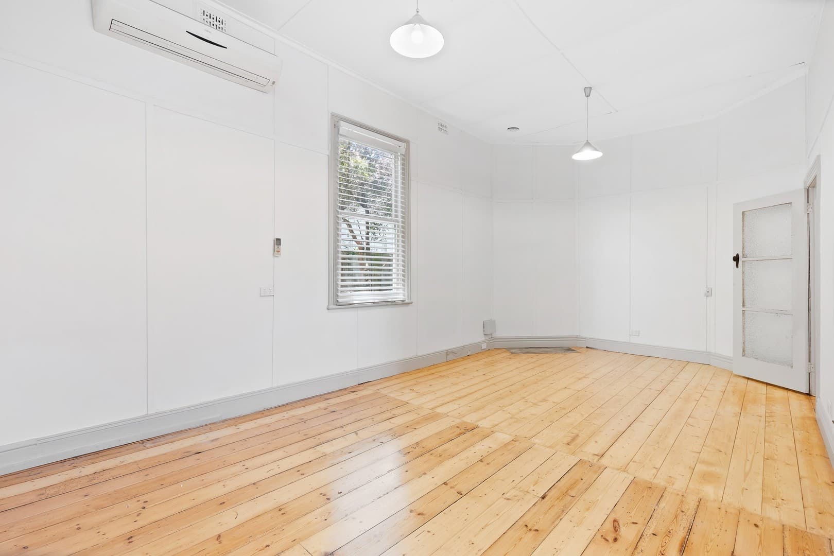 227 Lyons Street North, Ballarat Central, VIC 3350, Ballarat Central - Thumbnail 2