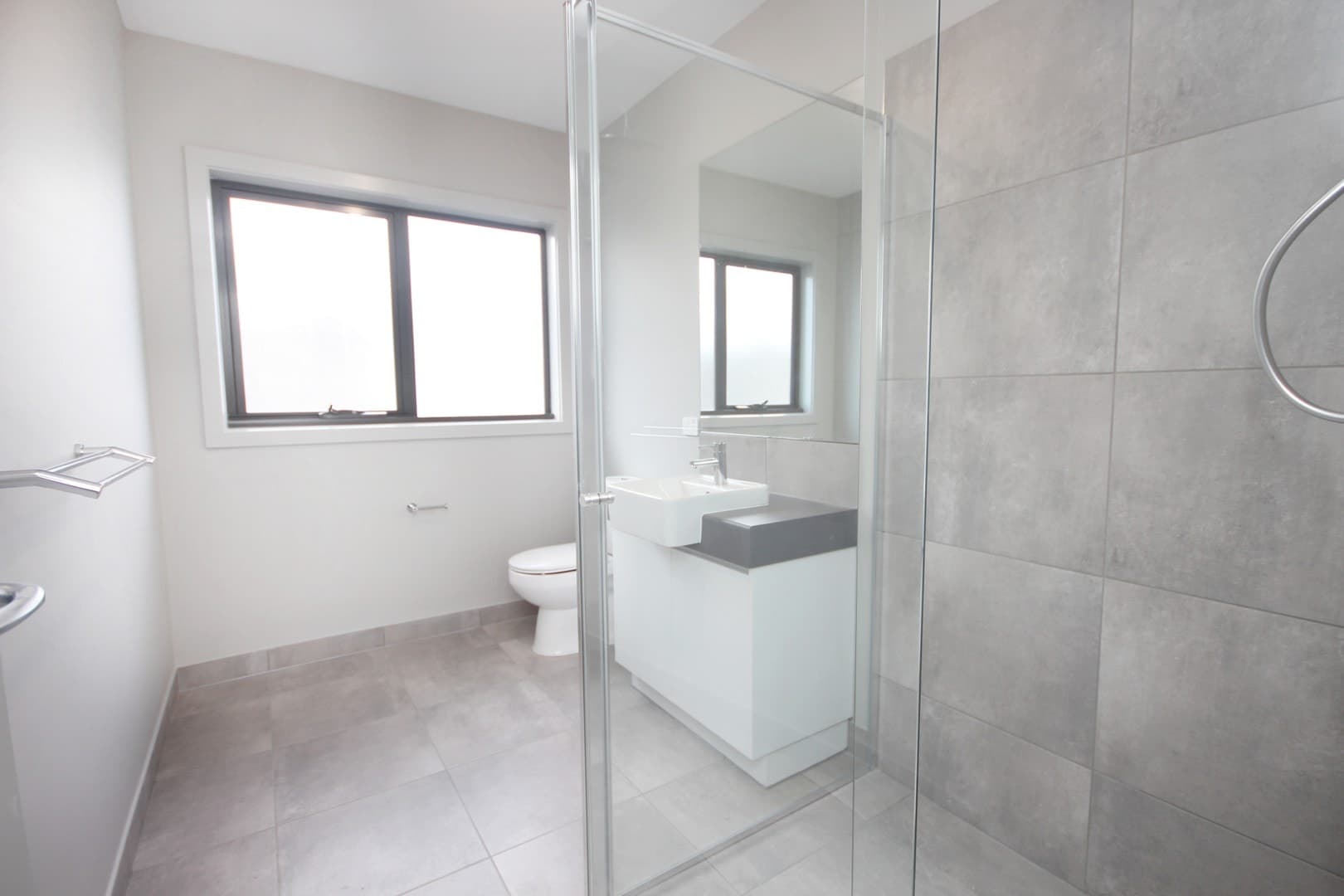 2/10 Curletts Road, Lara, VIC 3212, Lara - Thumbnail 3