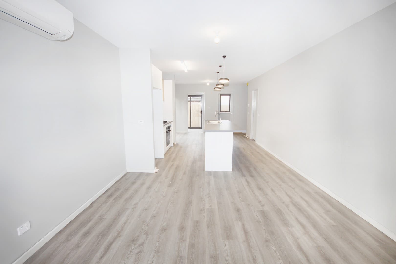 2/10 Curletts Road, Lara, VIC 3212, Lara - Thumbnail 7