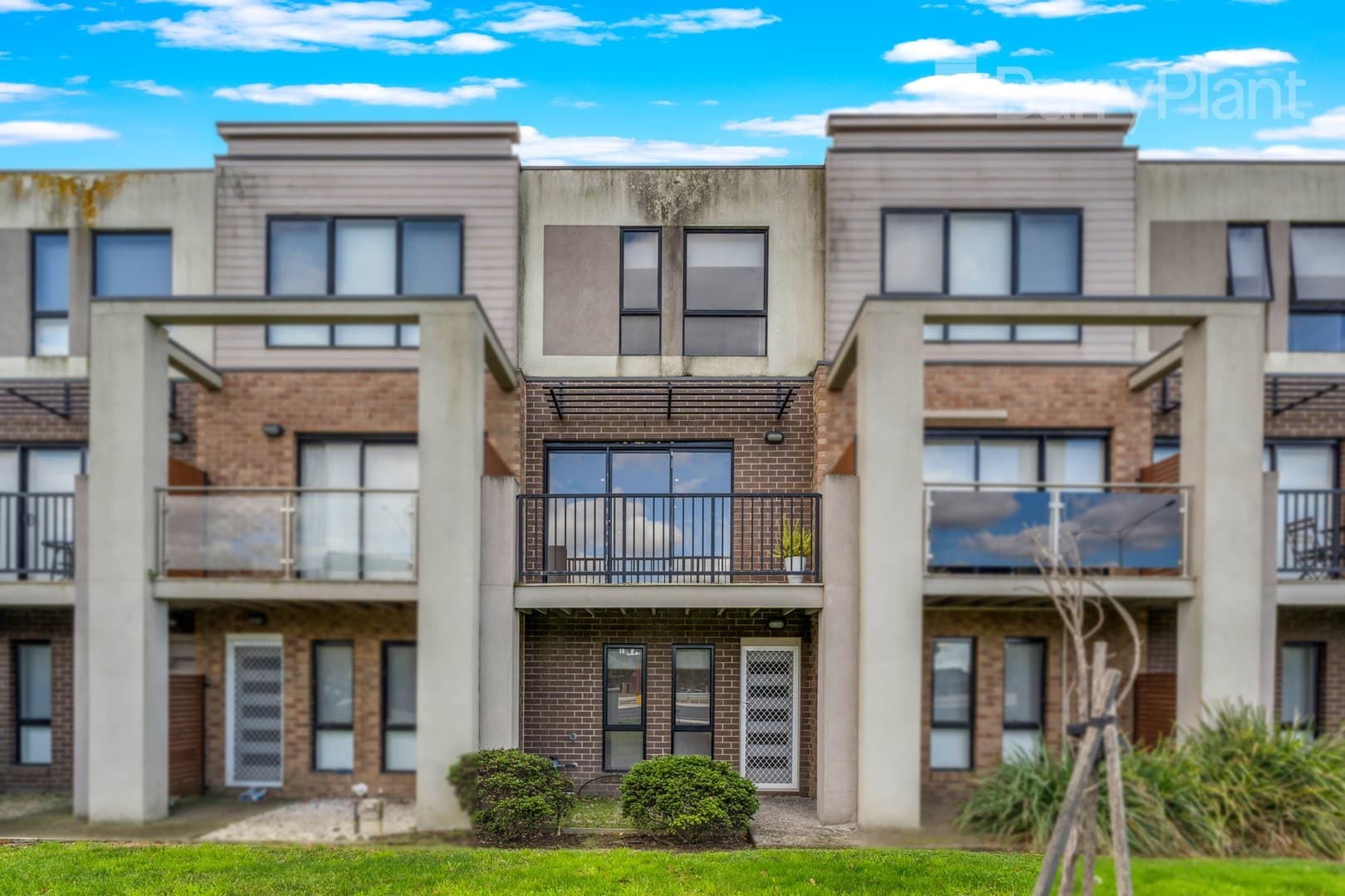 24/8 Moresby Court, Craigieburn, VIC 3064, Craigieburn - Thumbnail 2