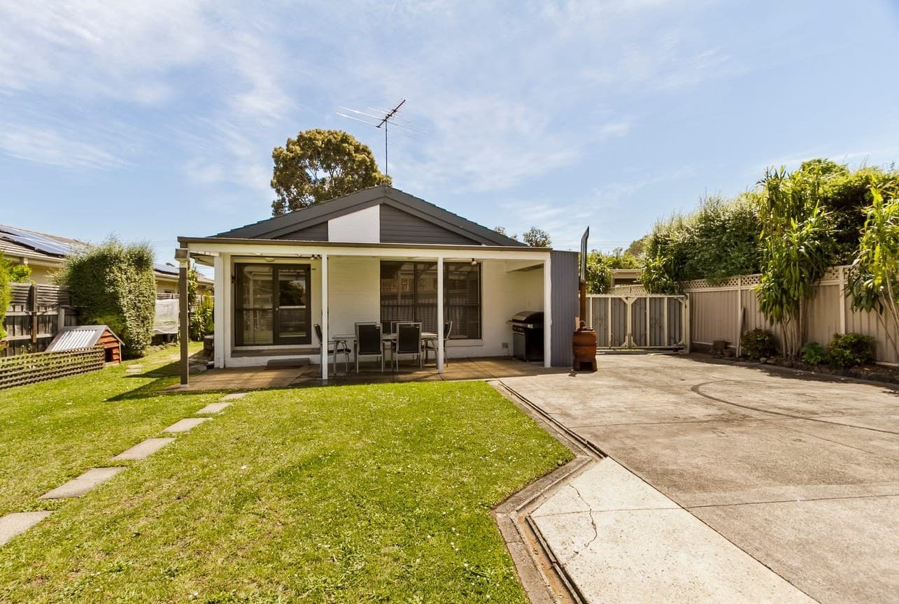 102 Rickards Avenue North, Knoxfield, VIC 3180, Knoxfield - Thumbnail 4