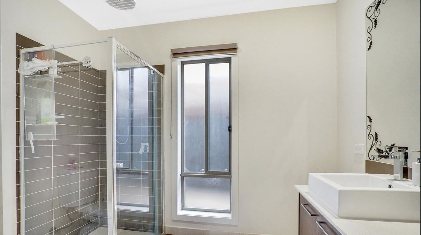 34 Lombard Street, Roxburgh Park, VIC 3064, Roxburgh Park - Thumbnail 8