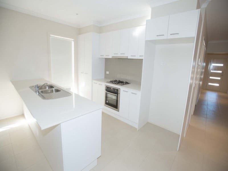 17 Rappel Street, Greenvale, VIC 3059, Greenvale - Thumbnail 2