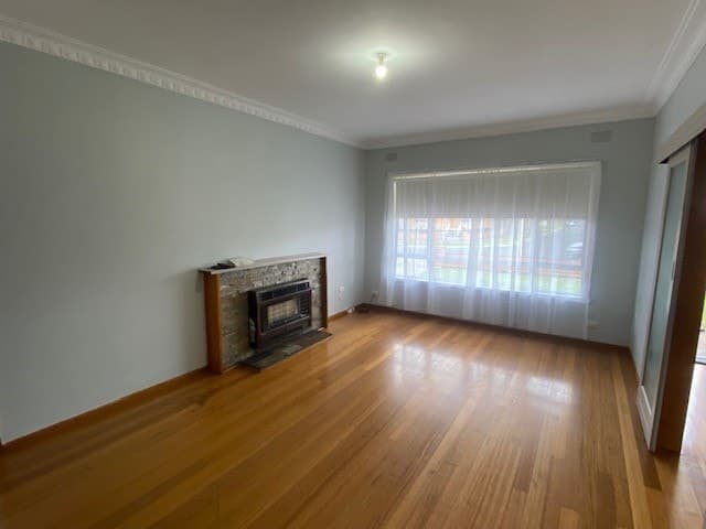 7 Whitesides Avenue, Sunshine West, VIC 3020, Sunshine West - Image 1