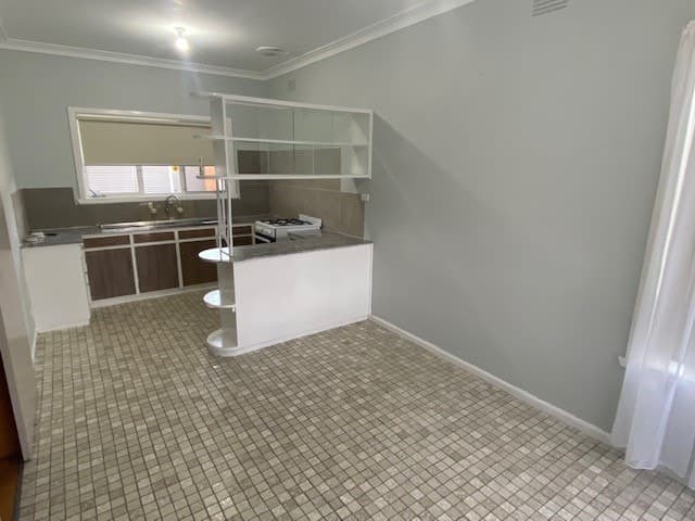 7 Whitesides Avenue, Sunshine West, VIC 3020, Sunshine West - Thumbnail 4