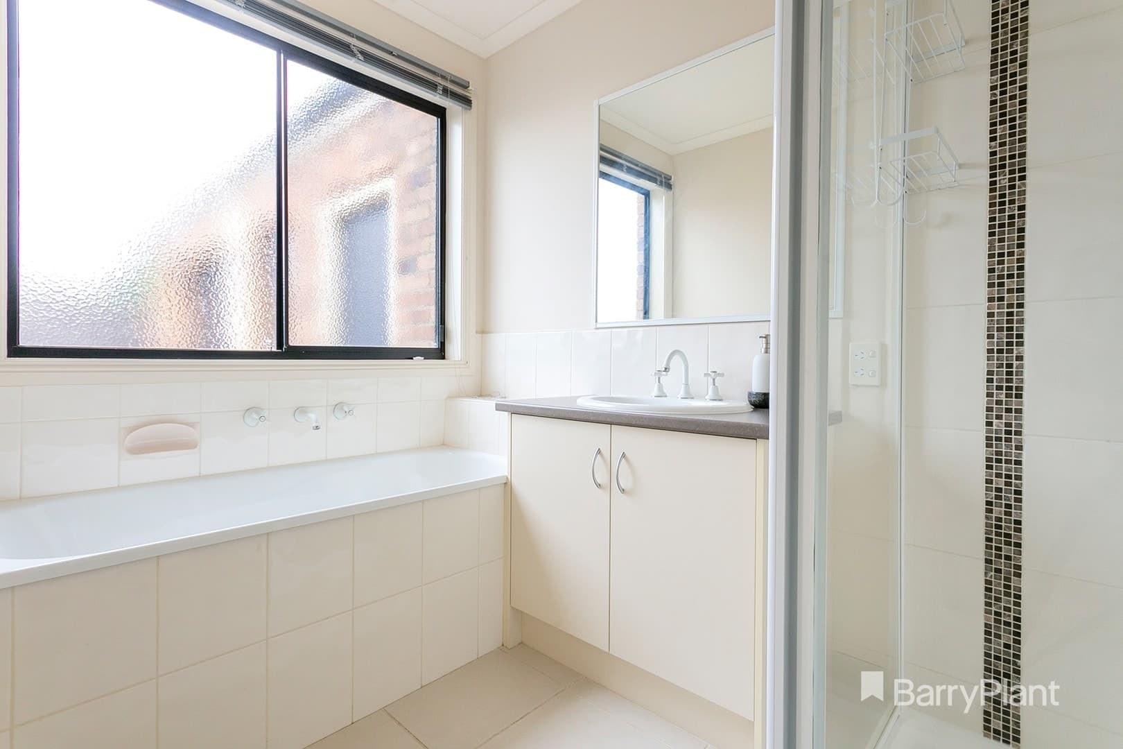 3 Tatterson Court, Warragul, VIC 3820, Warragul - Thumbnail 8