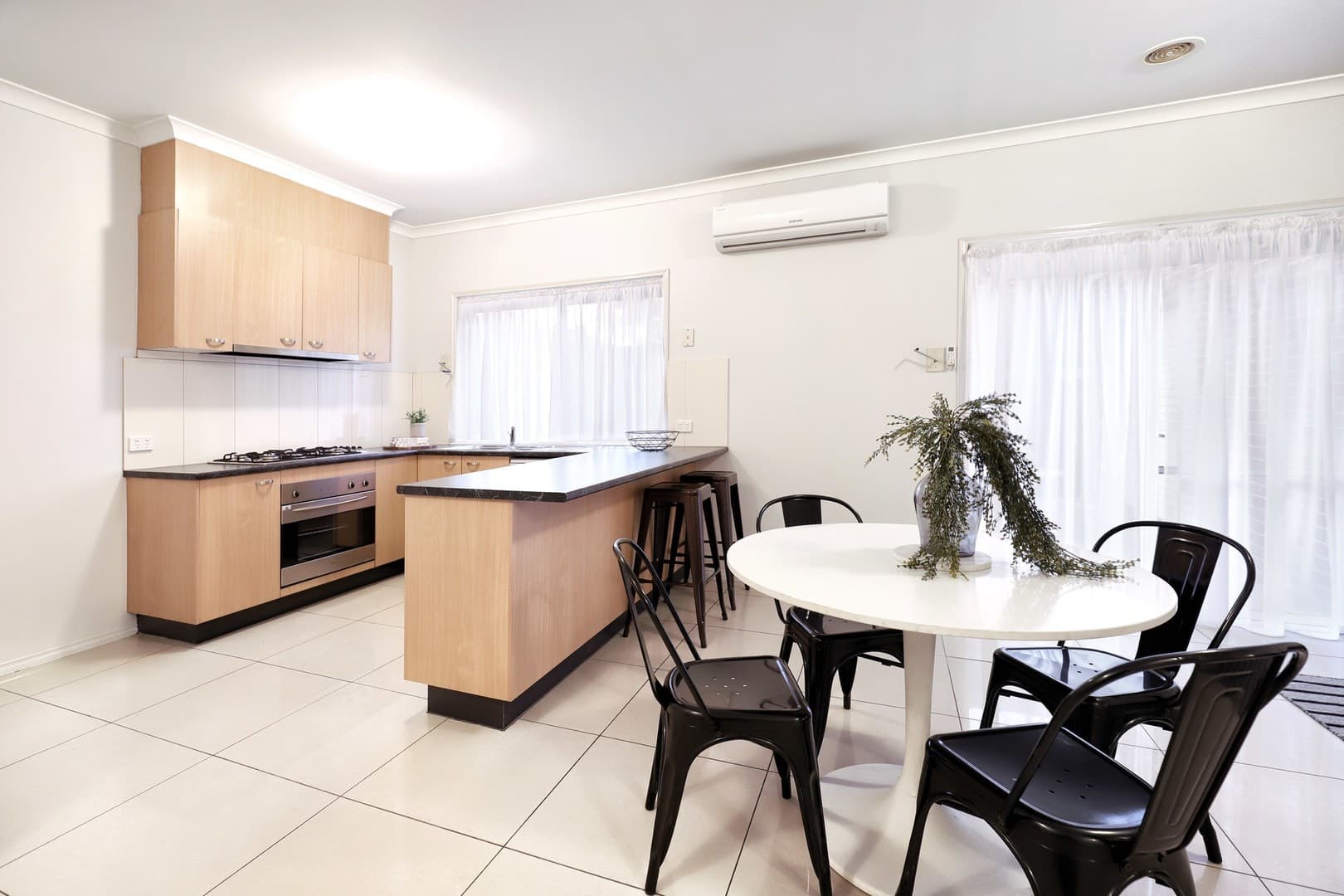 22 Northumberland Circuit, Craigieburn, VIC 3064, Craigieburn - Thumbnail 4