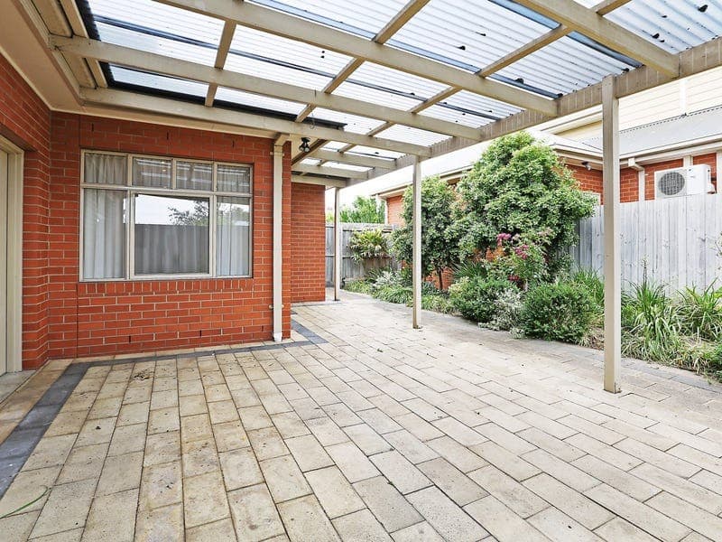2/52 Mundy Street, Geelong, VIC 3220, Geelong - Thumbnail 2