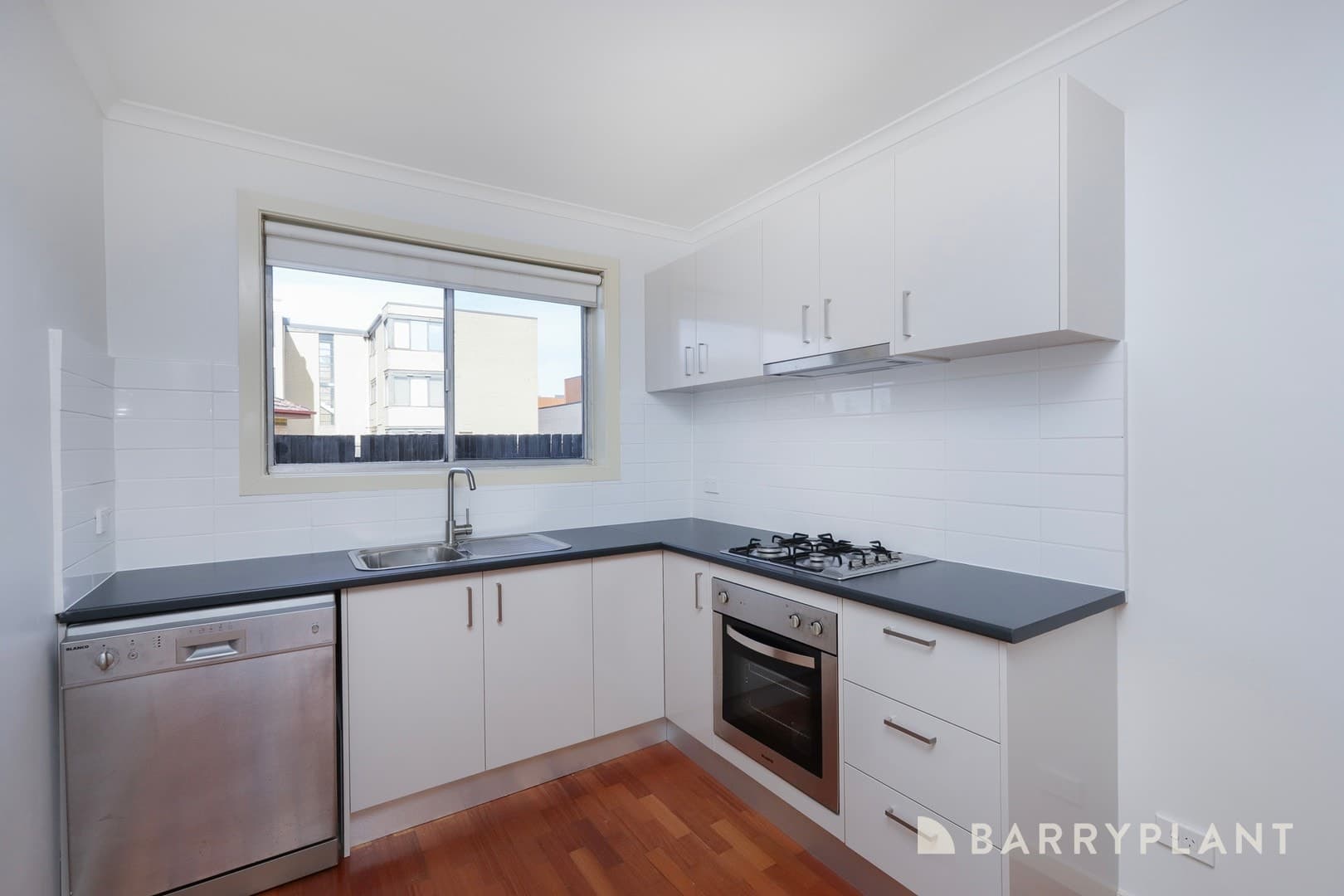 4/48-50 Hertford Road, Sunshine, VIC 3020, Sunshine - Thumbnail 4