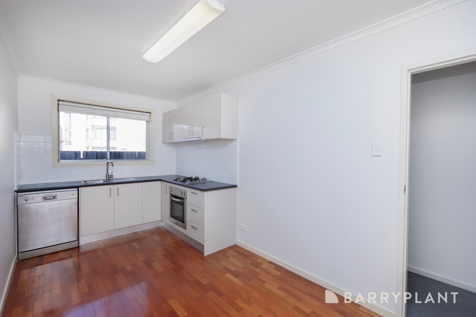 4/48-50 Hertford Road, Sunshine, VIC 3020, Sunshine - Thumbnail 5
