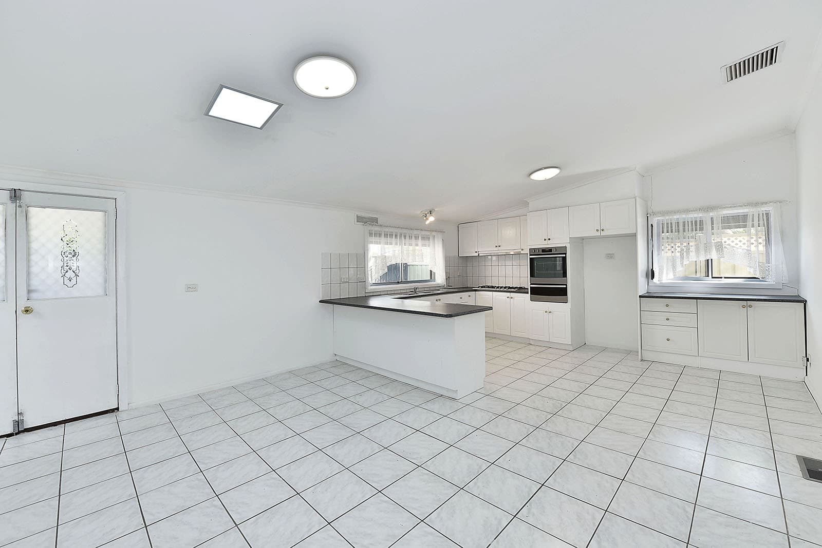90 Epsom Rd, Ascot Vale, VIC 3032, Ascot Vale - Thumbnail 2