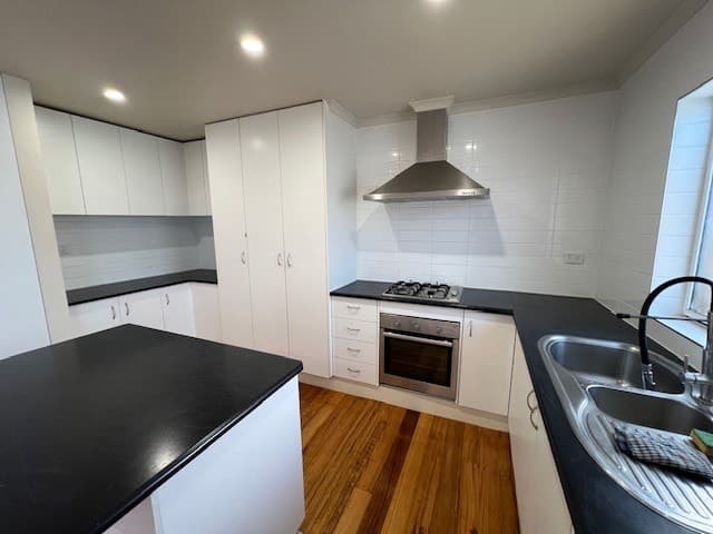 28 Mailey Street, Sunshine West, VIC 3020, Sunshine West - Thumbnail 2