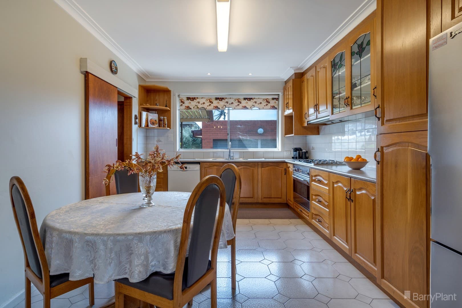 8 Halsey Street, Reservoir, VIC 3073, Reservoir - Thumbnail 2