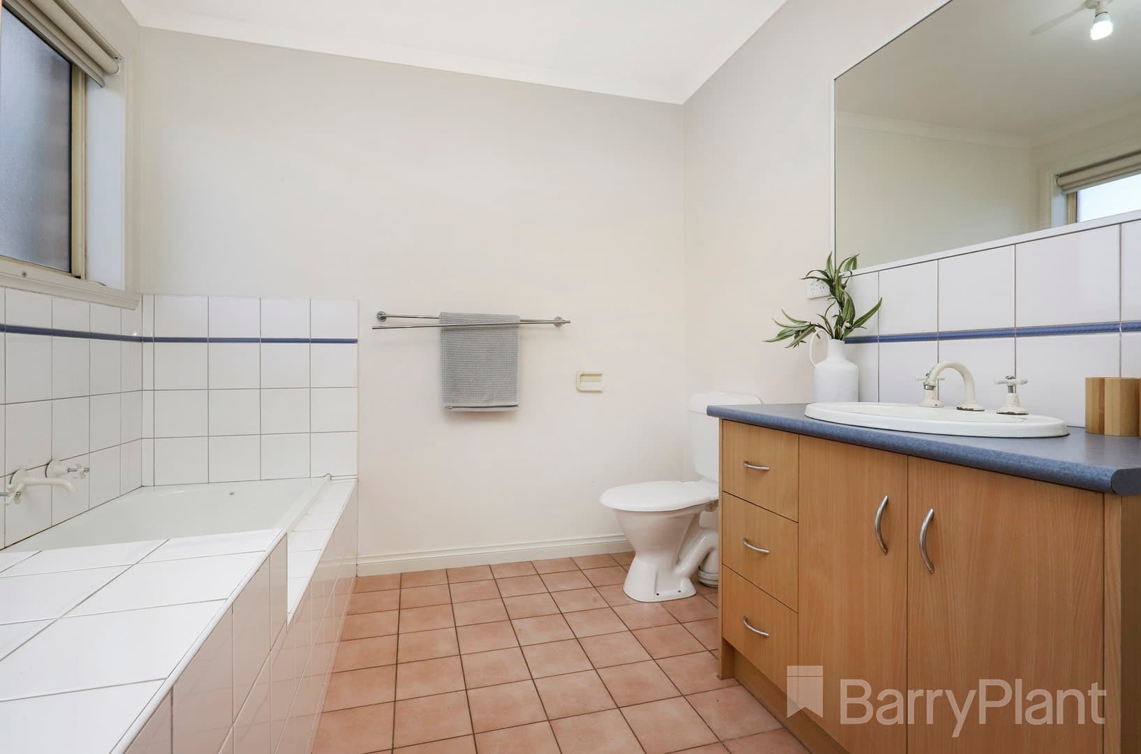 2/16 Hammond Street, Sunshine North, VIC 3020, Sunshine North - Image 1