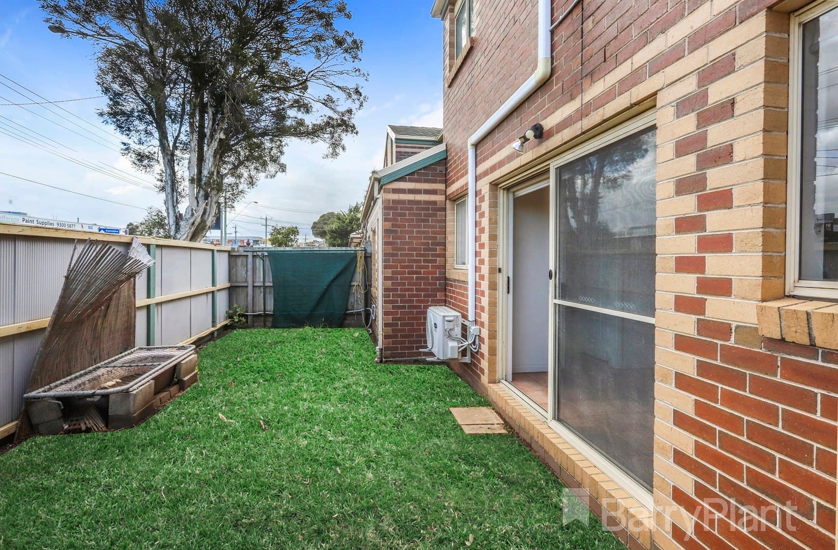 2/16 Hammond Street, Sunshine North, VIC 3020, Sunshine North - Thumbnail 2