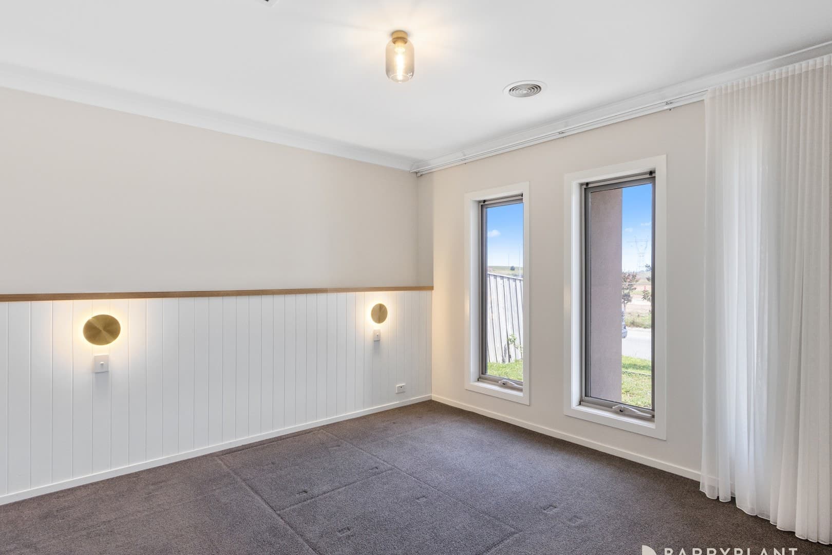 4 Guisard Way, Clyde North, VIC 3978, Clyde North - Thumbnail 4
