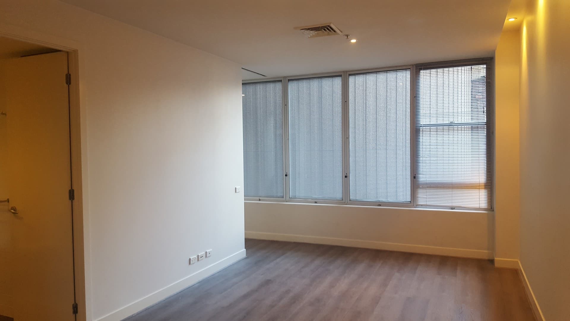 506/325 Collins Street, Melbourne, VIC 3000, Melbourne - Thumbnail 5