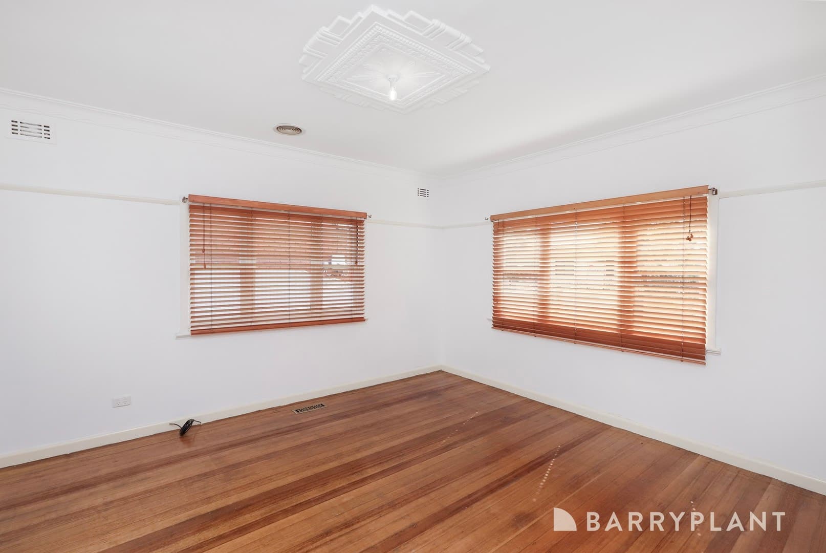 19 Ford Avenue, Sunshine North, VIC 3020, Sunshine North - Thumbnail 8
