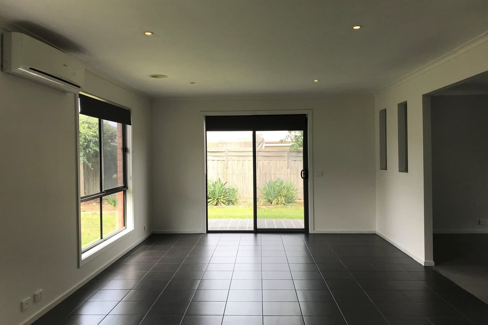 14 Wordsworth Drive, Berwick, VIC 3806, Berwick - Thumbnail 2