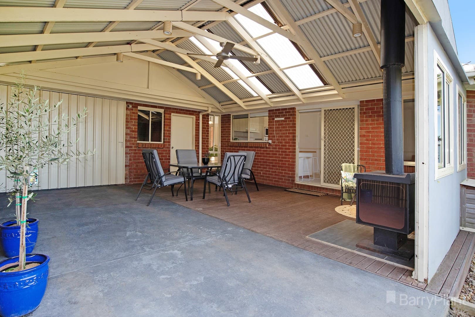 18 Jamie Court, Pakenham, VIC 3810, Pakenham - Thumbnail 4