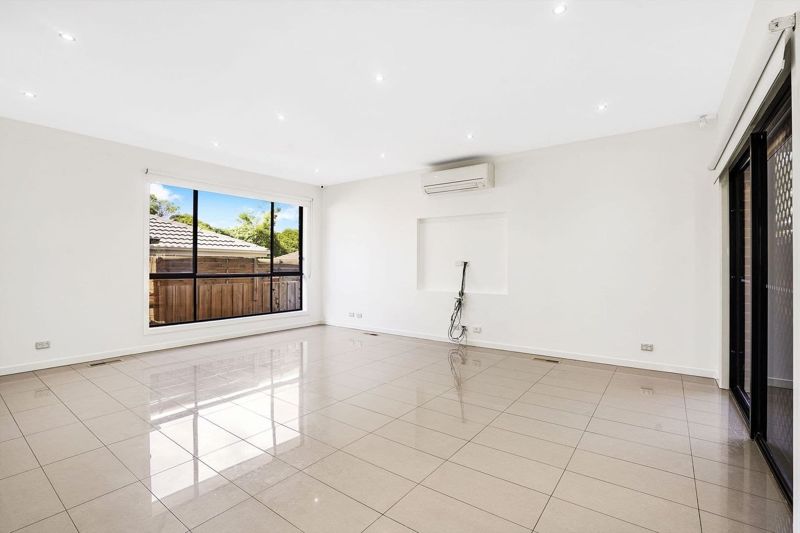 2/12 Moore Avenue, Croydon, VIC 3136, Croydon - Thumbnail 4