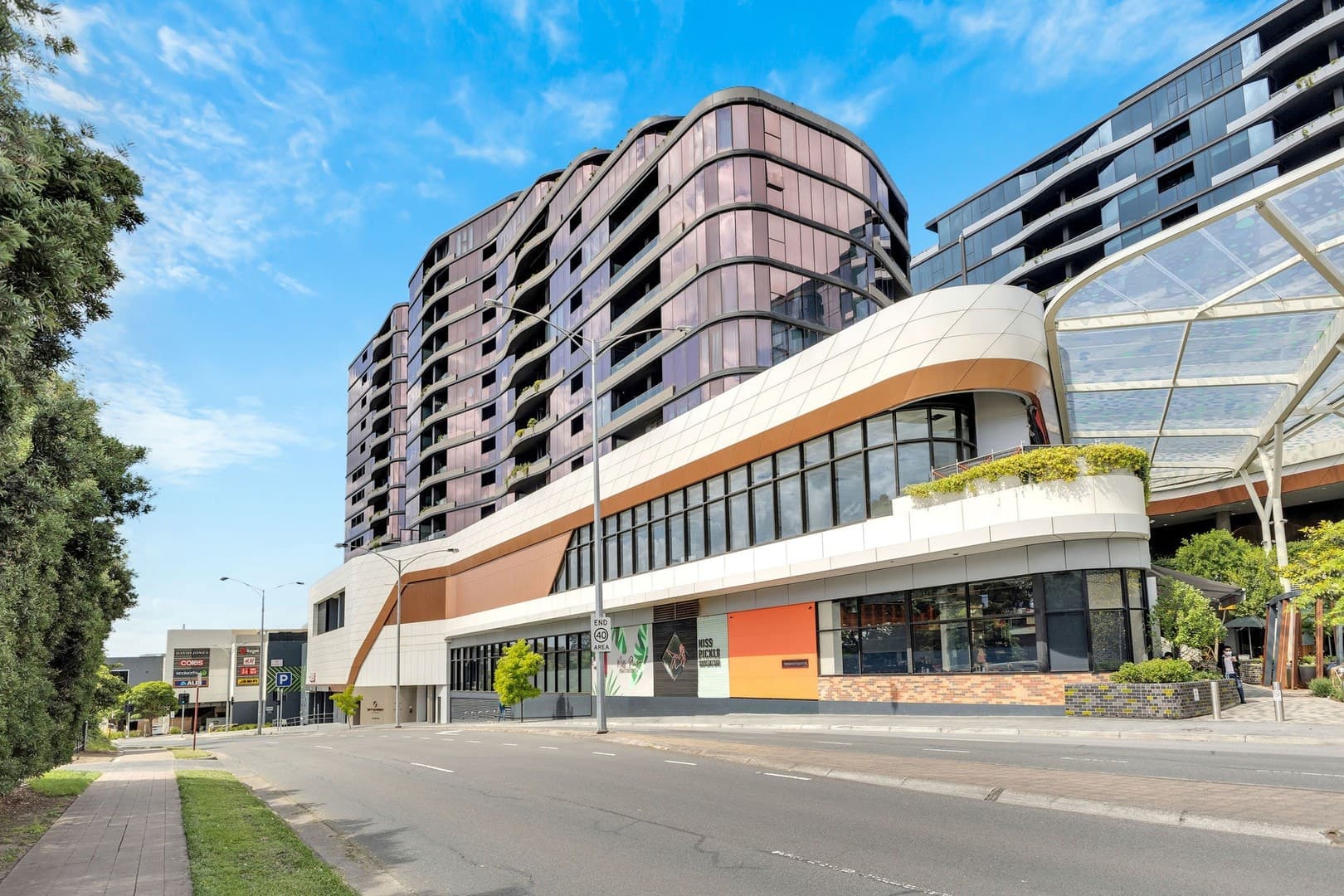 1003/2 Sneddon Drive, Glen Waverley, VIC 3150, Glen Waverley - Thumbnail 3